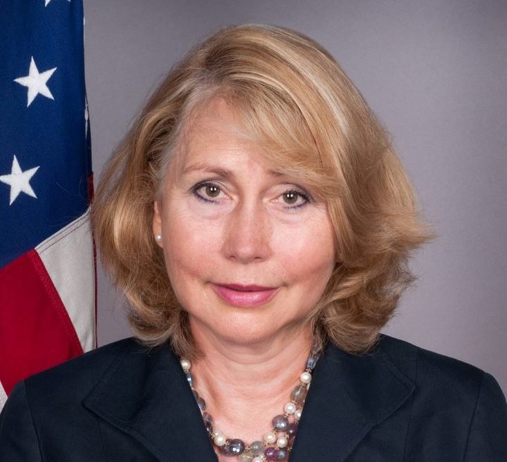 Platt-Lynne Lynne Platt